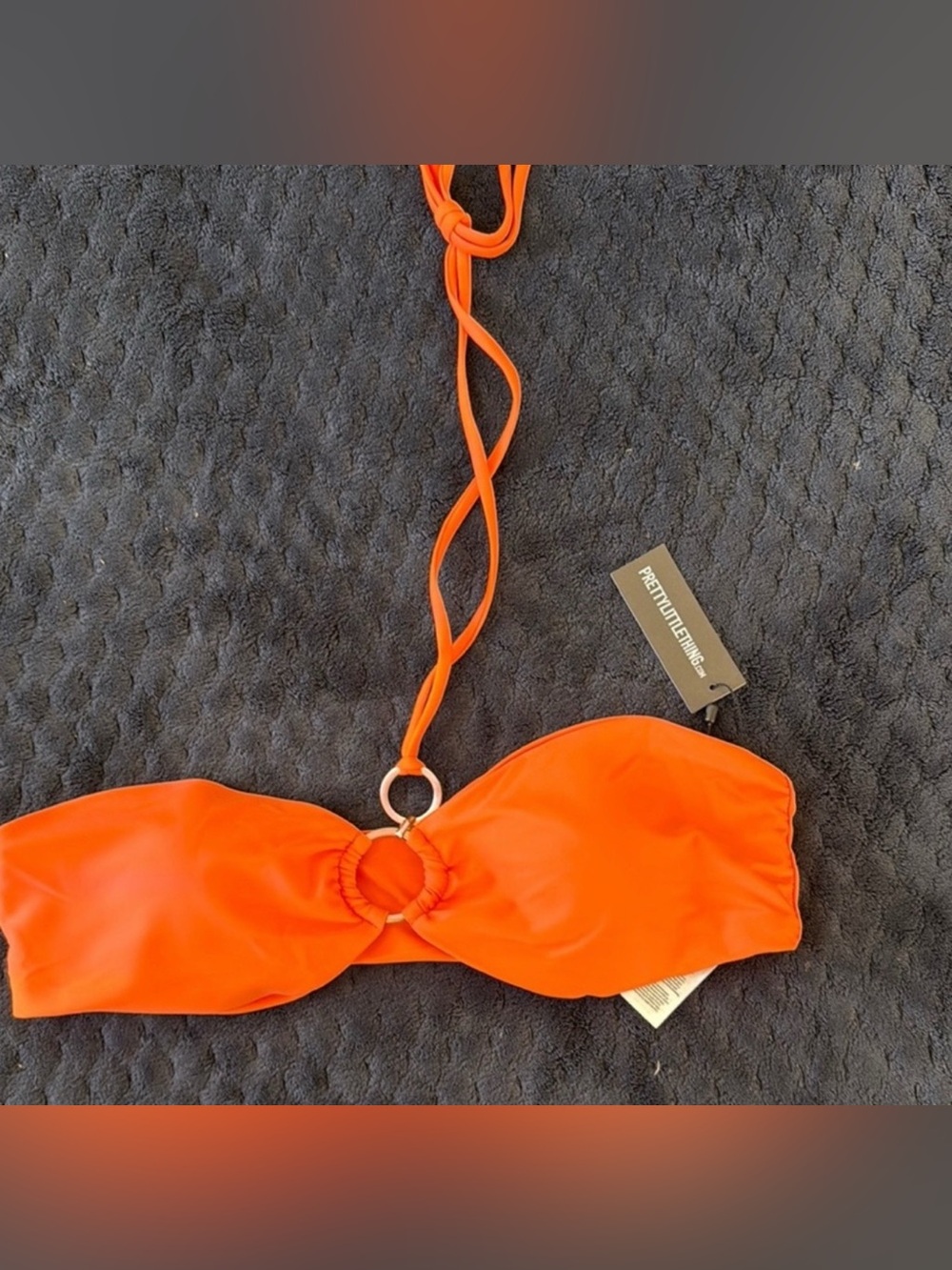 PrettyLittleThing Orange Ring Detail Bikini Top Women’s Size 10 NWT